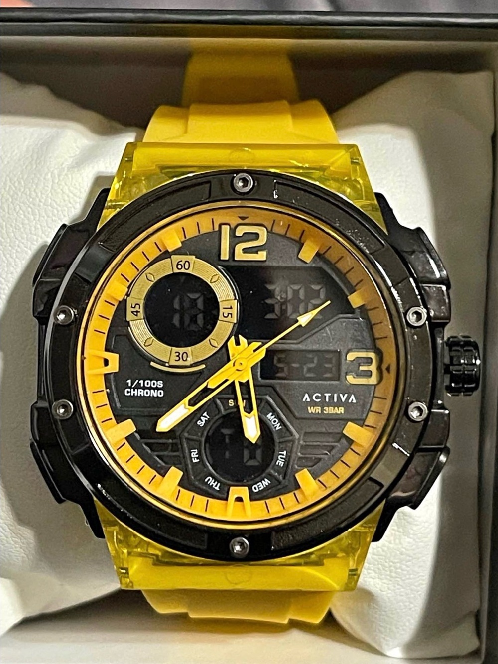 Activa Virtux X Invicta Analog Digital Men's Watch - 51mm. Yellow& Black